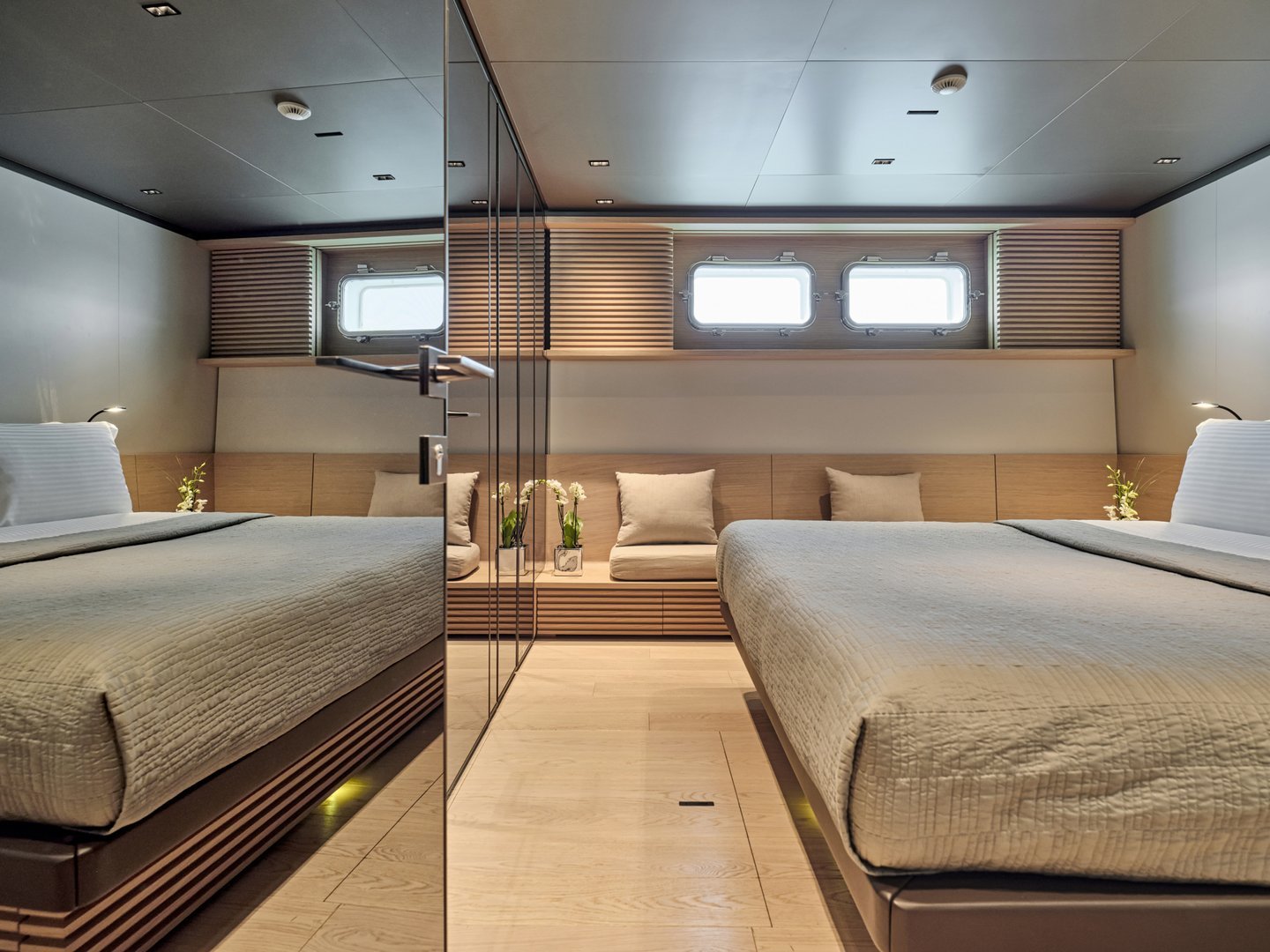 BESTIA yacht detail photo