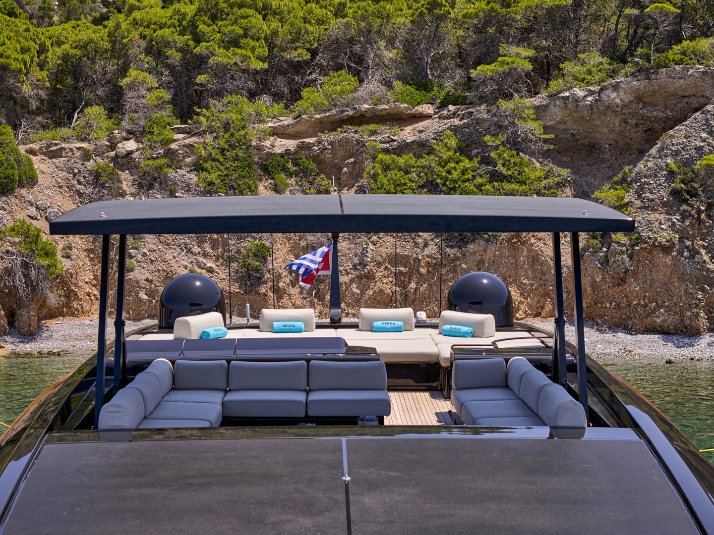 BESTIA yacht detail photo