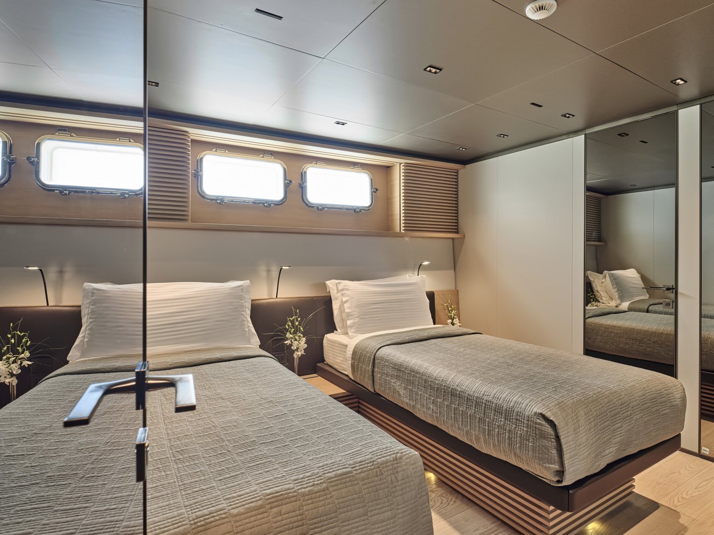 BESTIA yacht detail photo