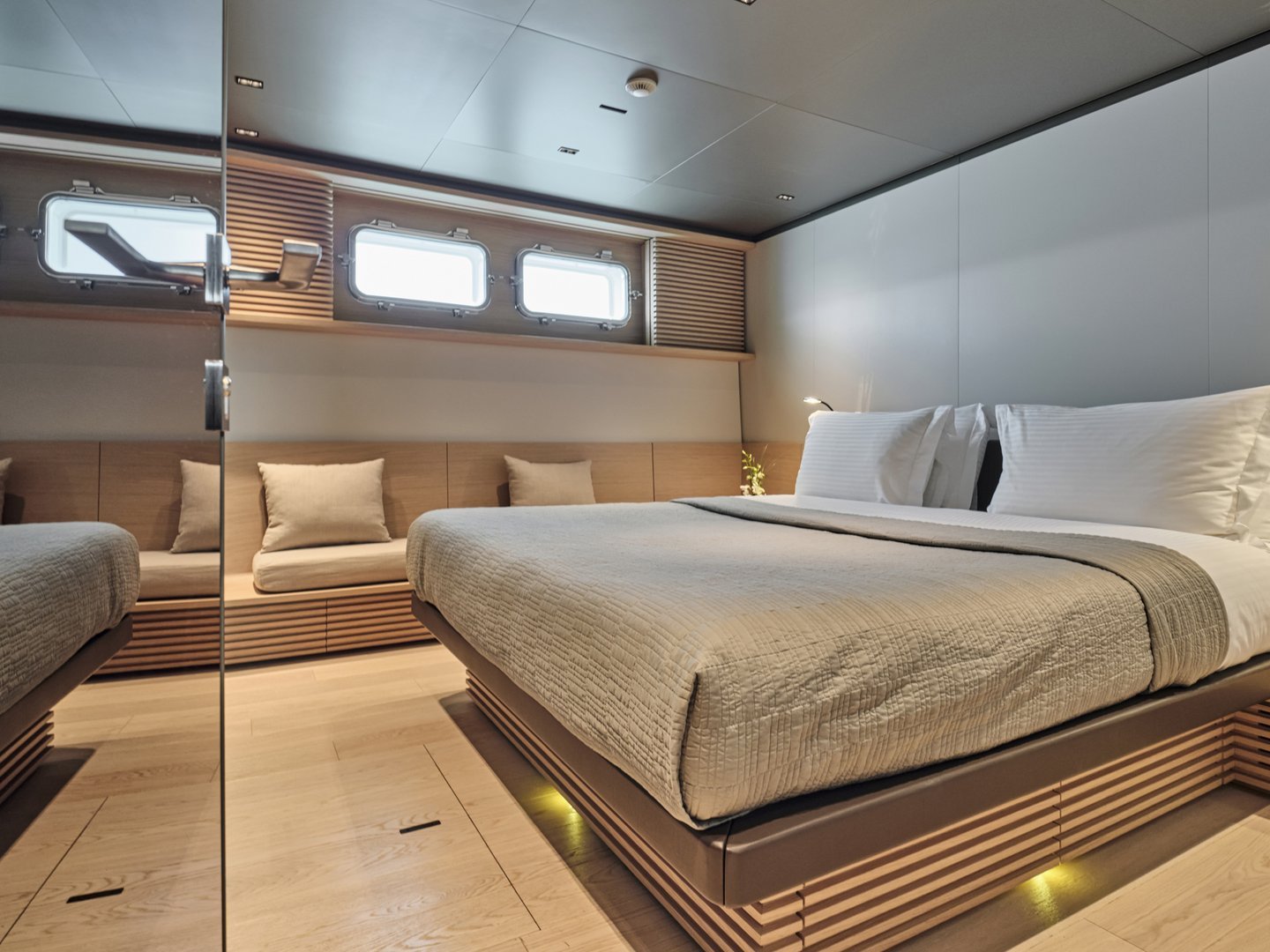 BESTIA yacht detail photo