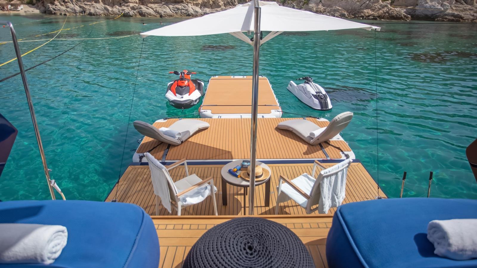 HAG yacht detail photo