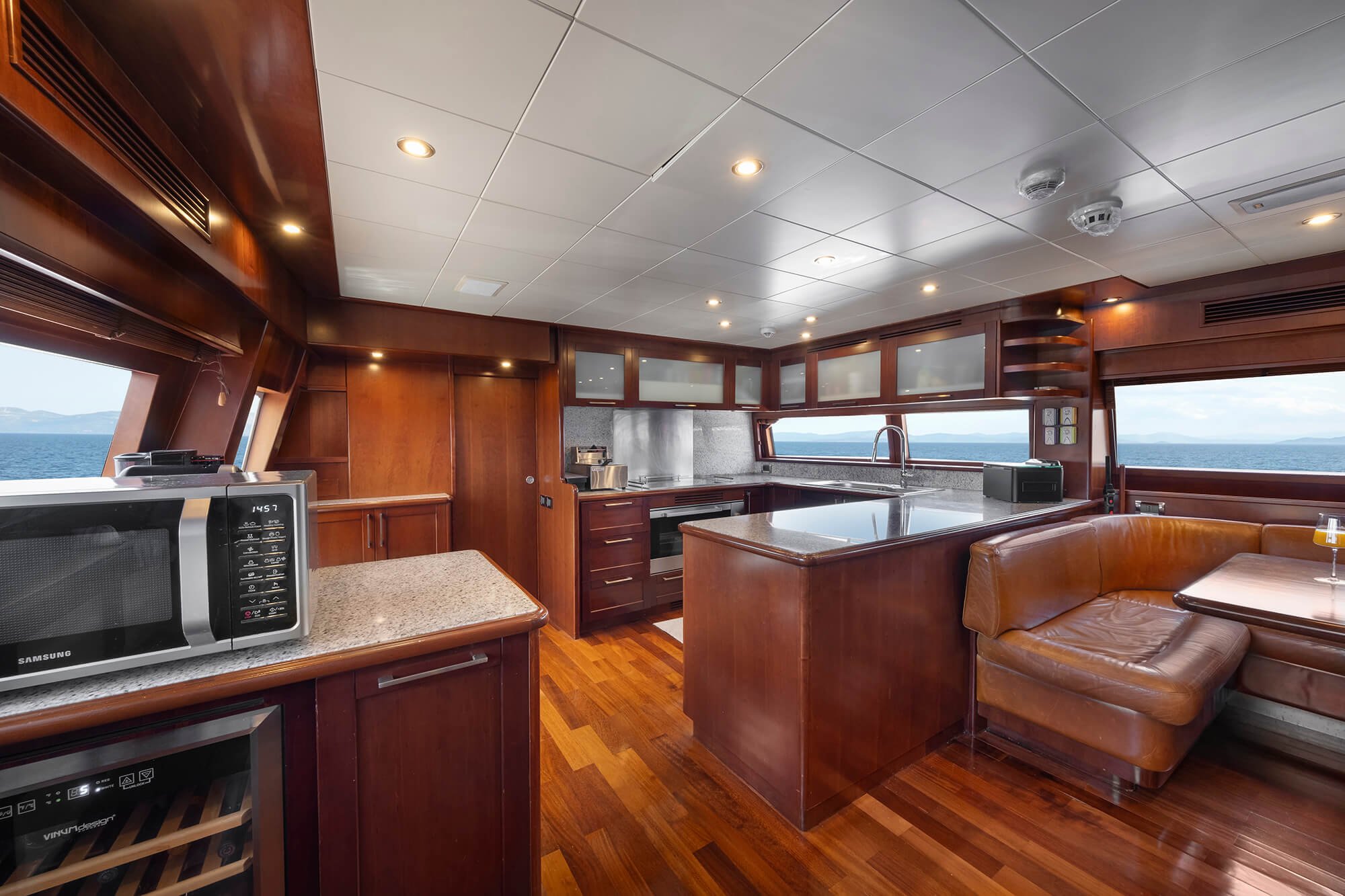 HAG yacht detail photo