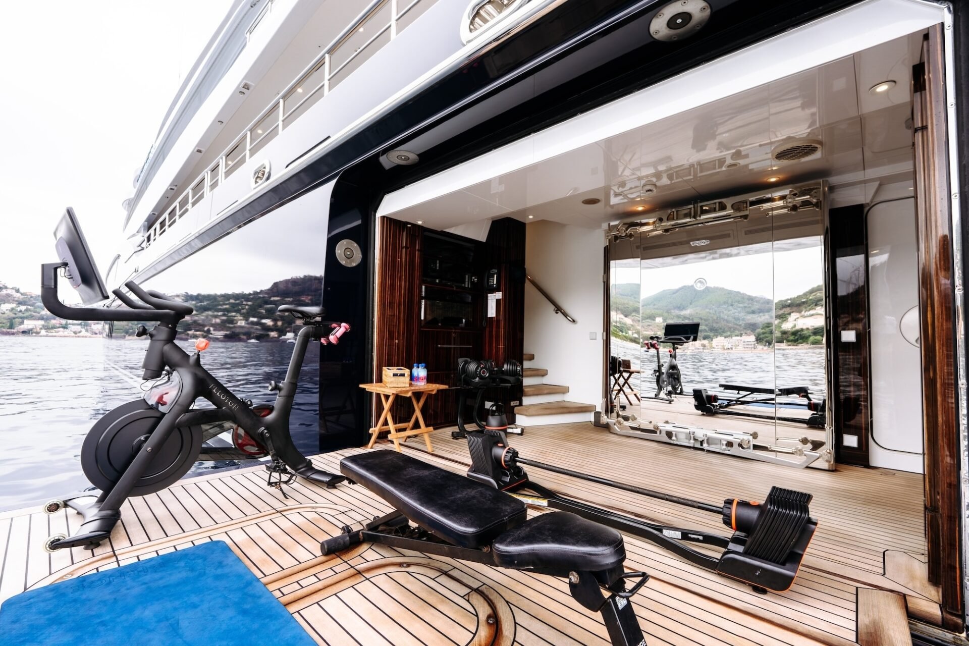 ARIENCE yacht detail photo