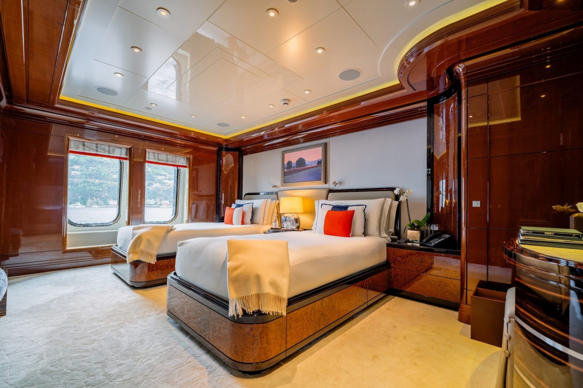 ARIENCE yacht detail photo
