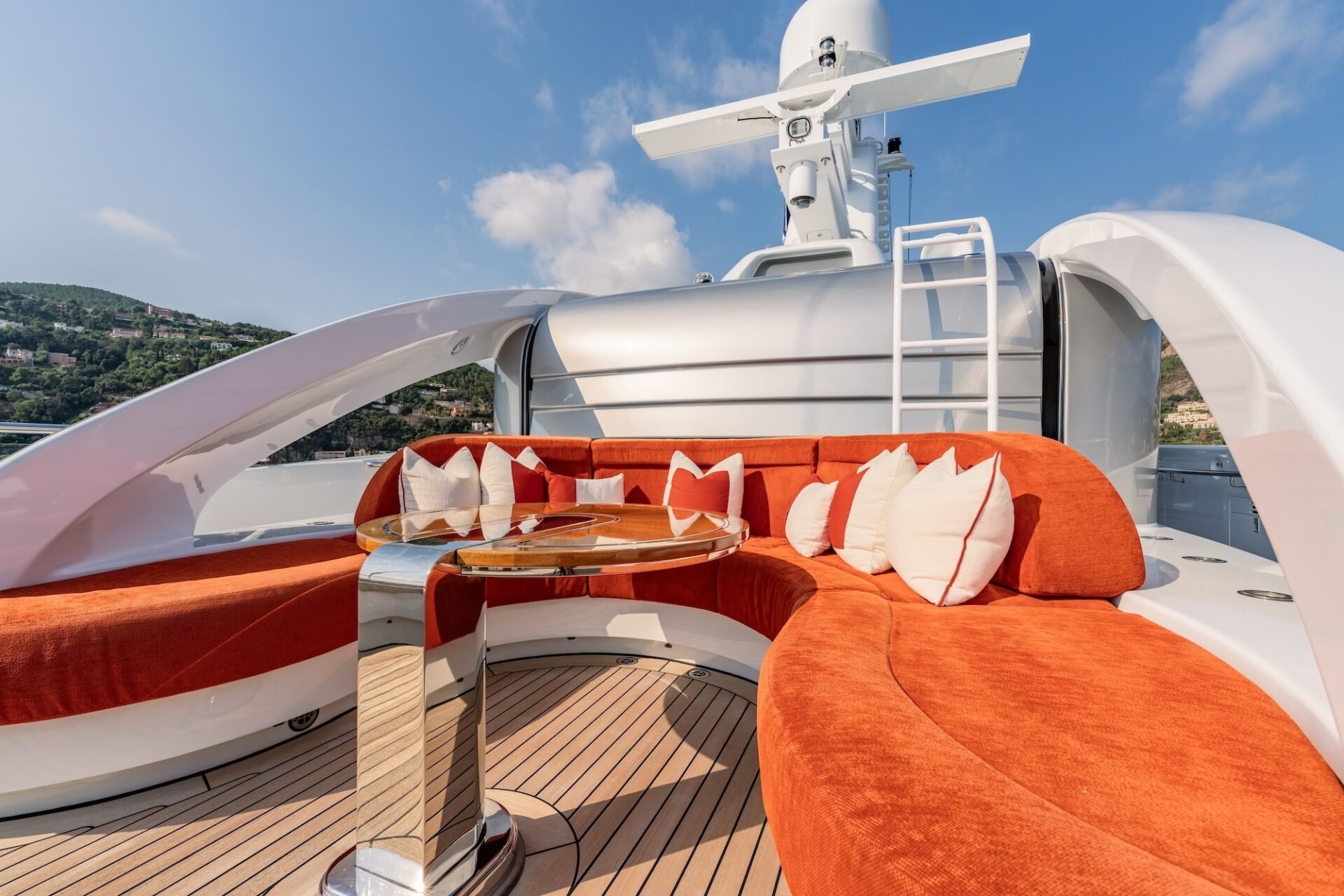 ARIENCE yacht detail photo