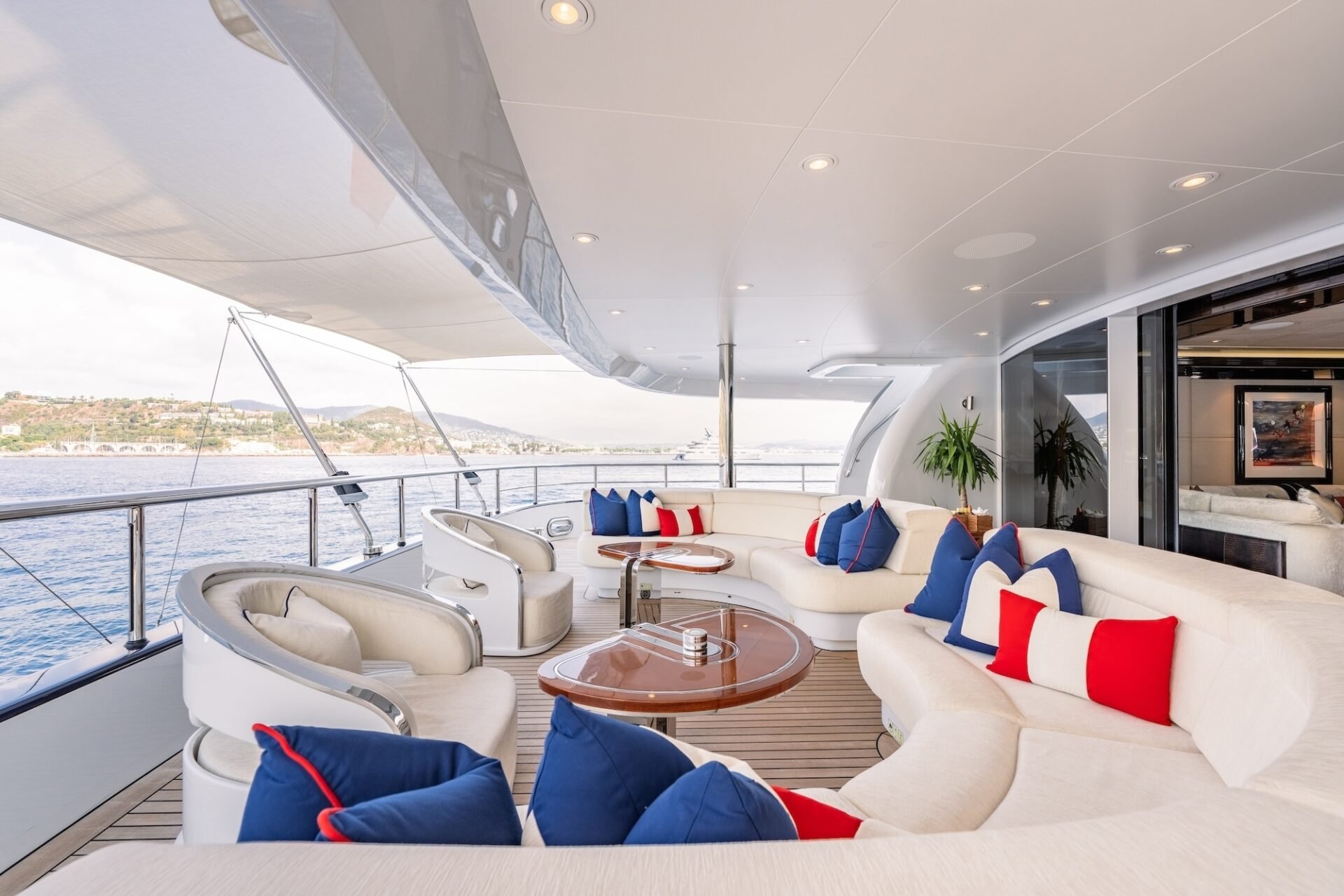 ARIENCE yacht detail photo