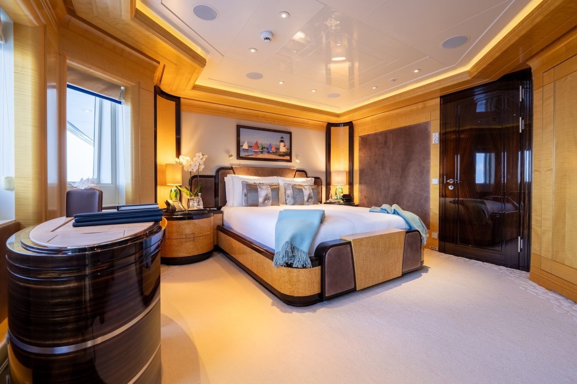 ARIENCE yacht detail photo