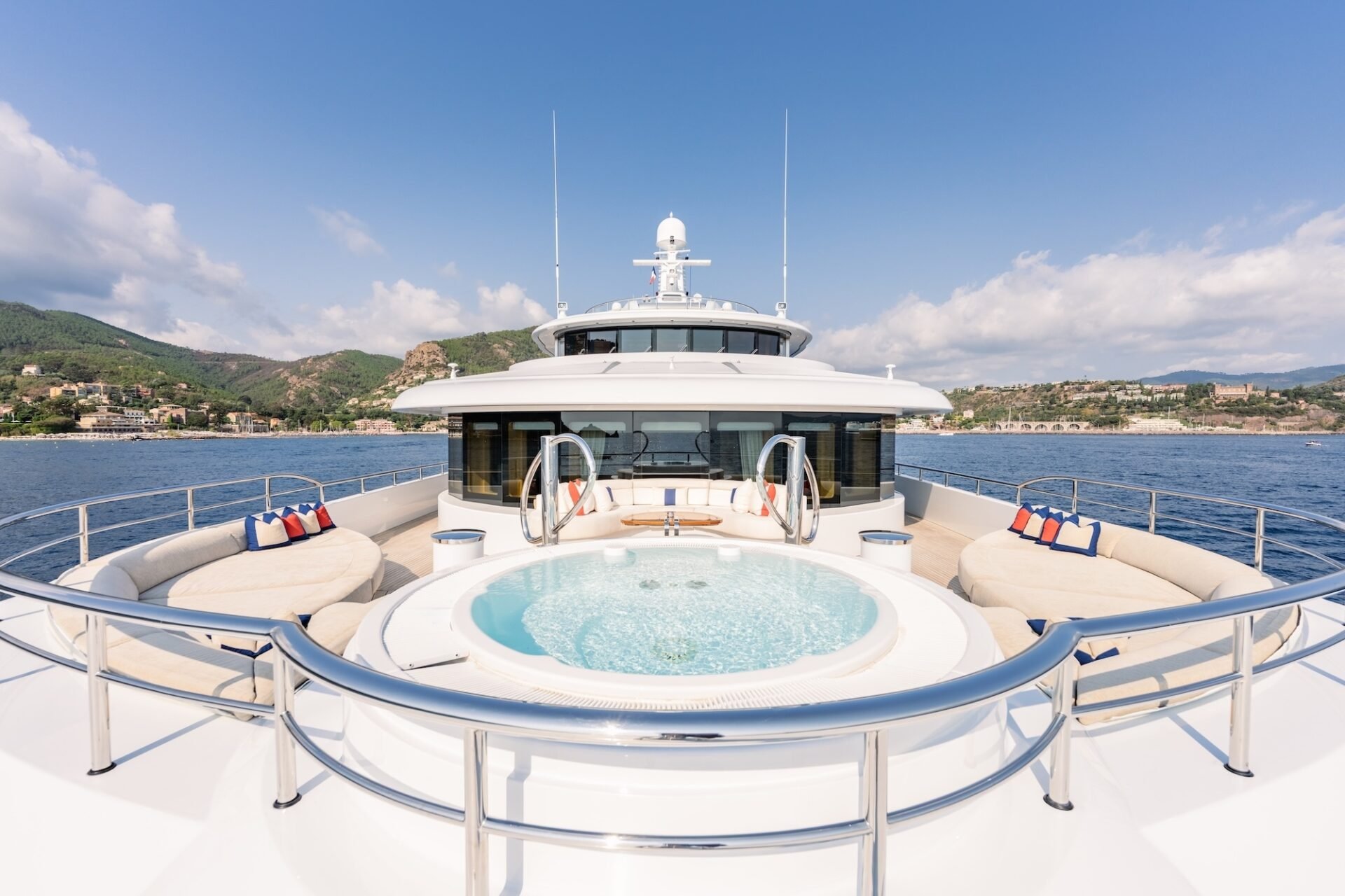 ARIENCE yacht detail photo
