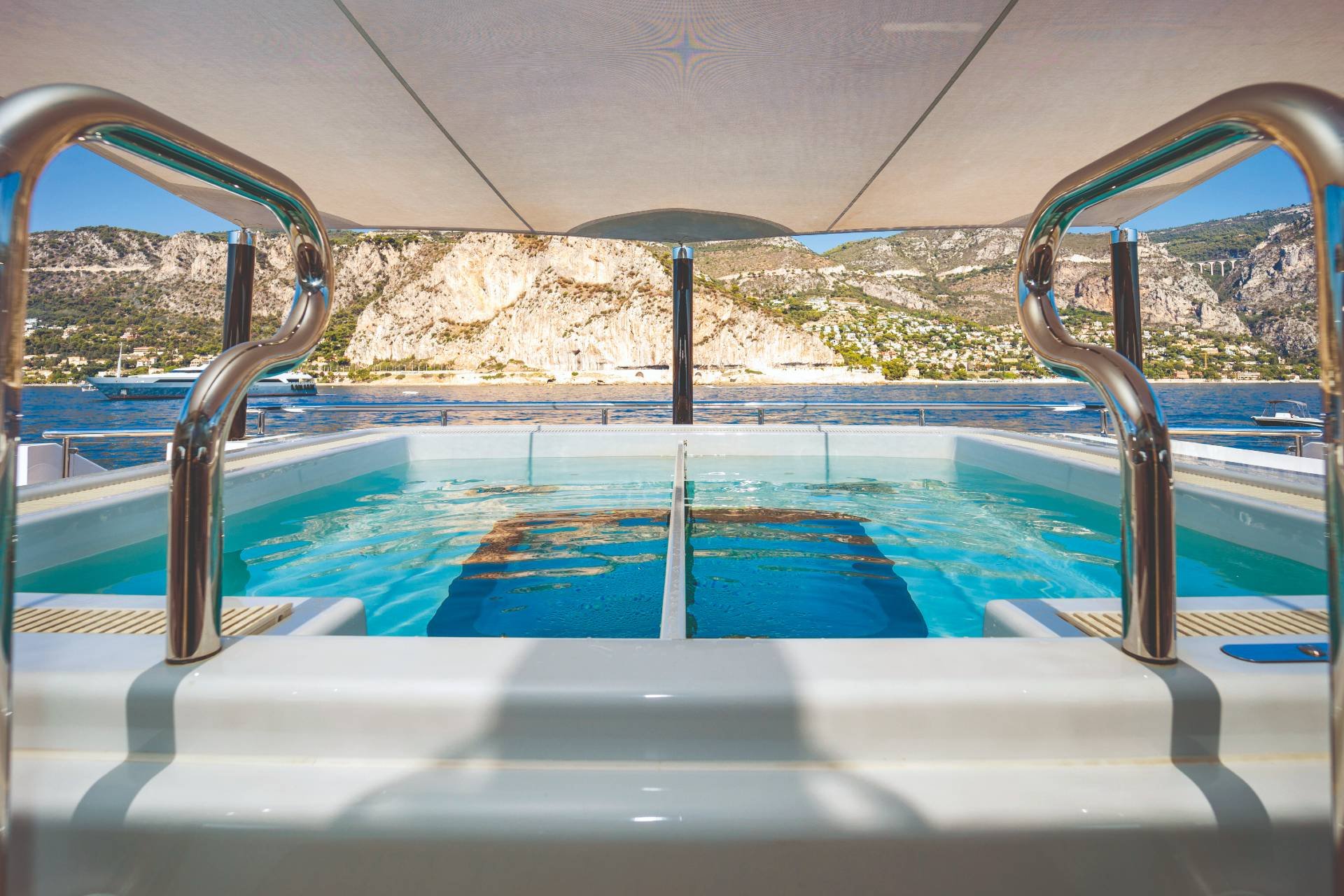 ILLUSION yacht detail photo