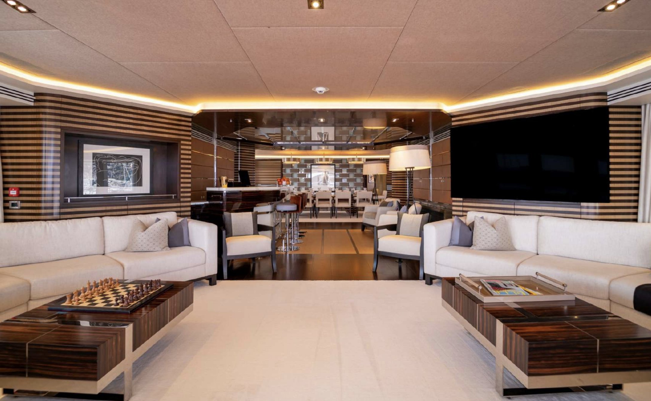 ILLUSION yacht detail photo