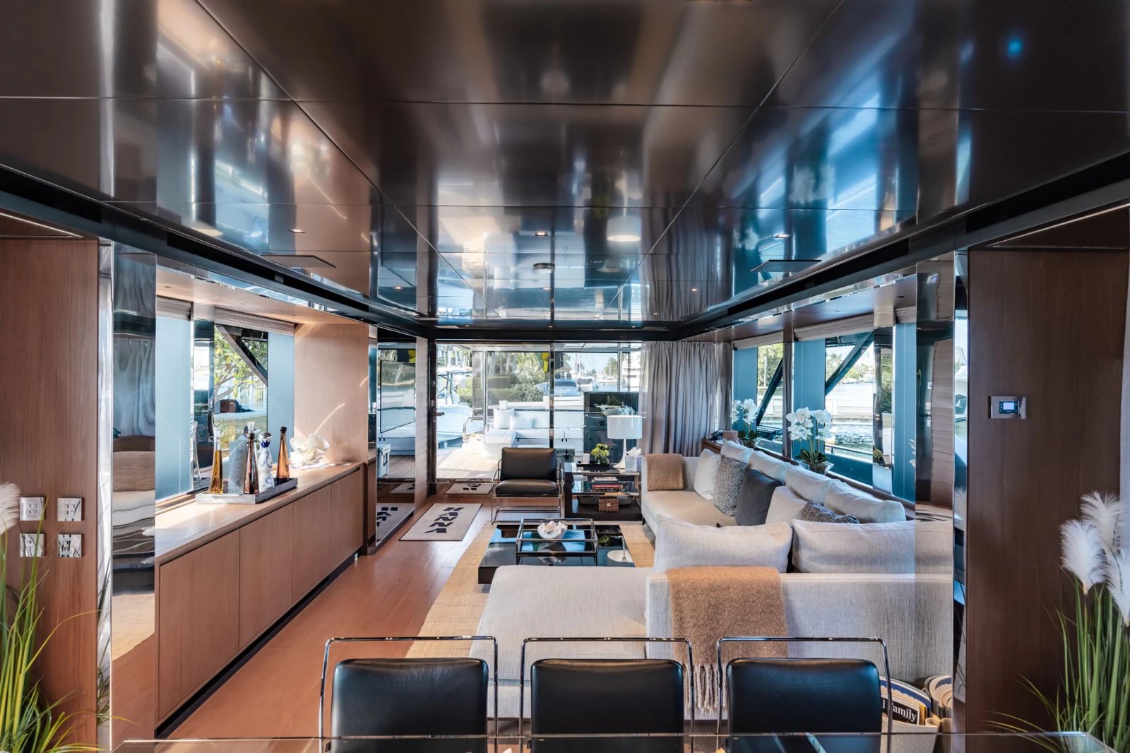 BEYOND BEYOND yacht detail photo