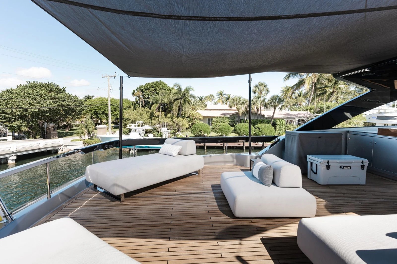 BEYOND BEYOND master suite