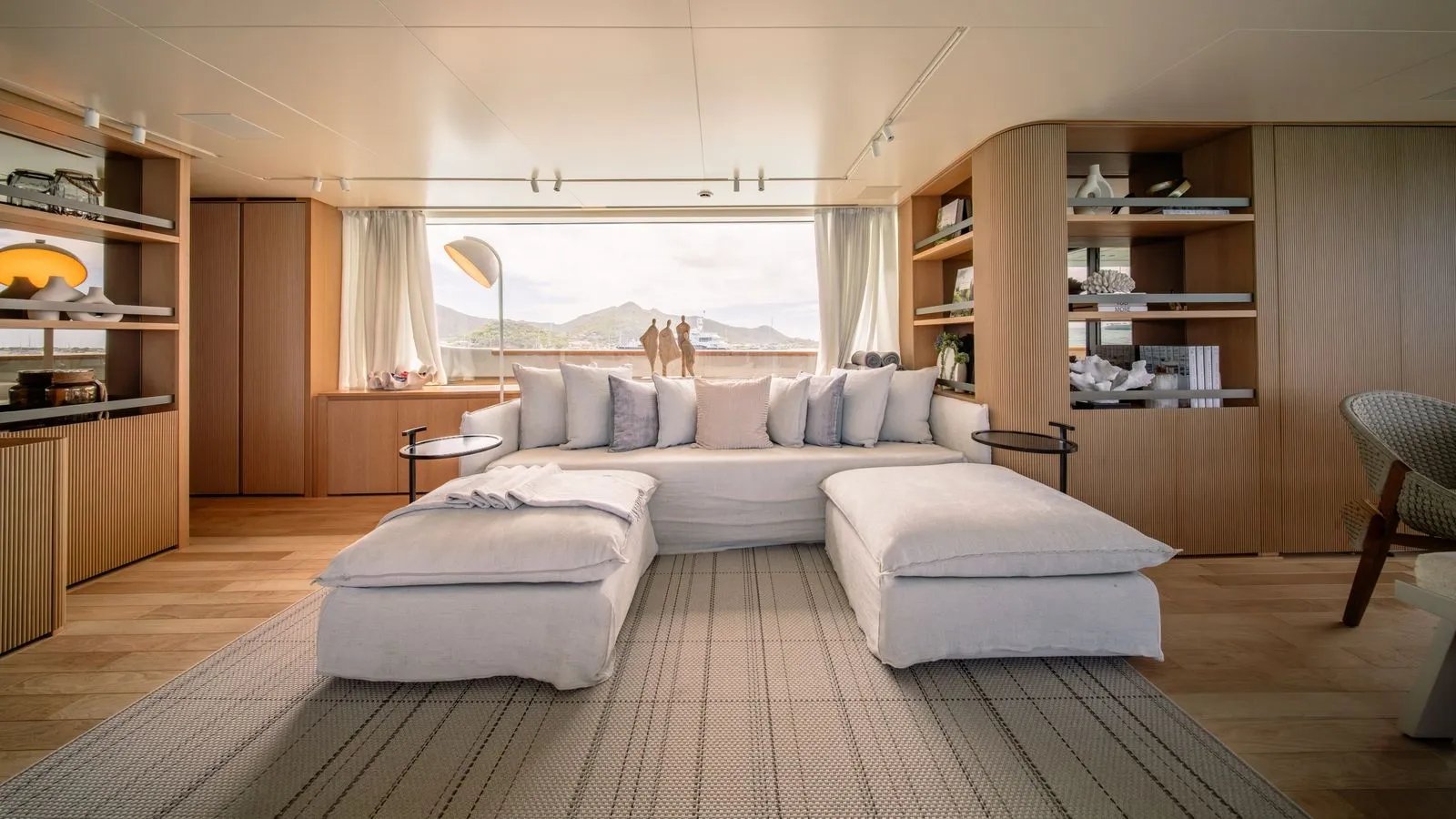 LAILA yacht detail photo
