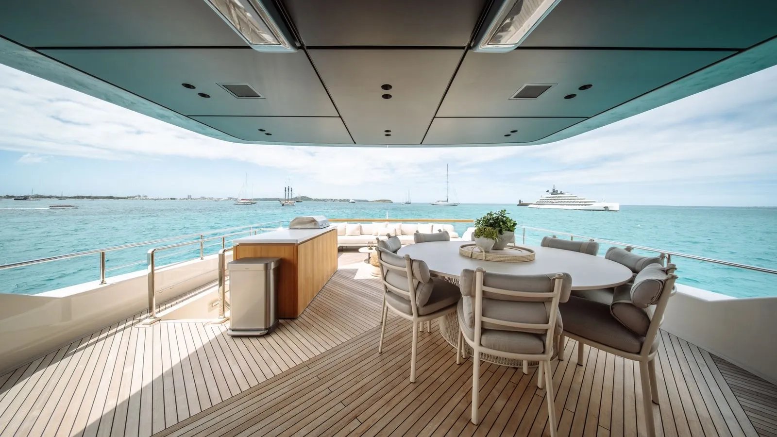 LAILA yacht detail photo