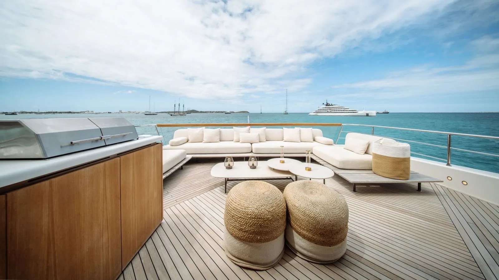 LAILA yacht detail photo