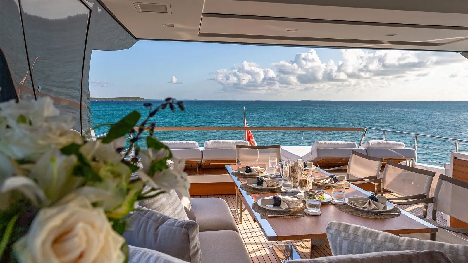 NO MATTER WHAT yacht detail photo