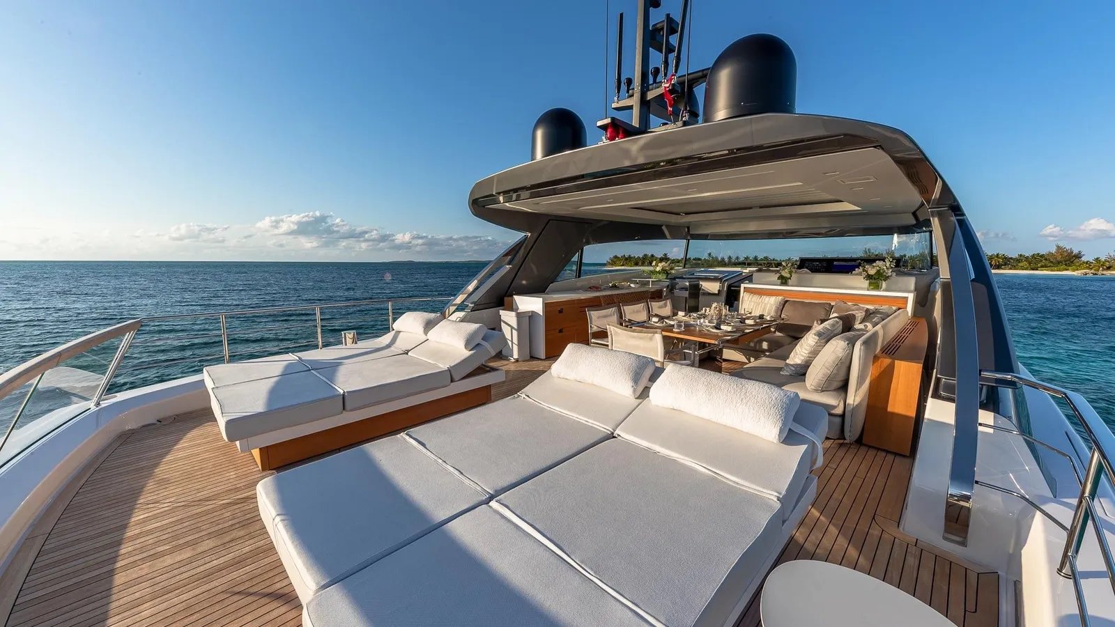 NO MATTER WHAT yacht detail photo