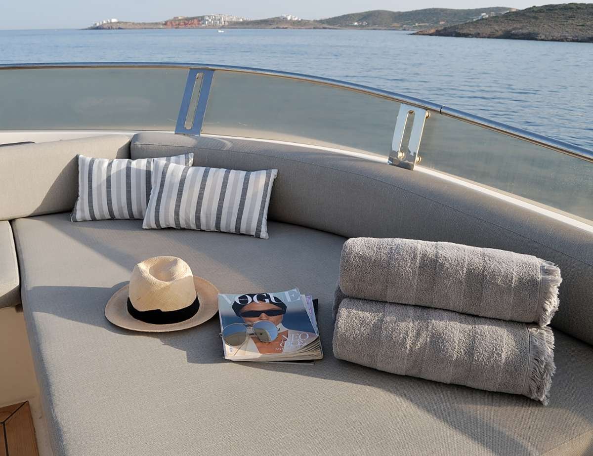 FUNSEA yacht detail photo
