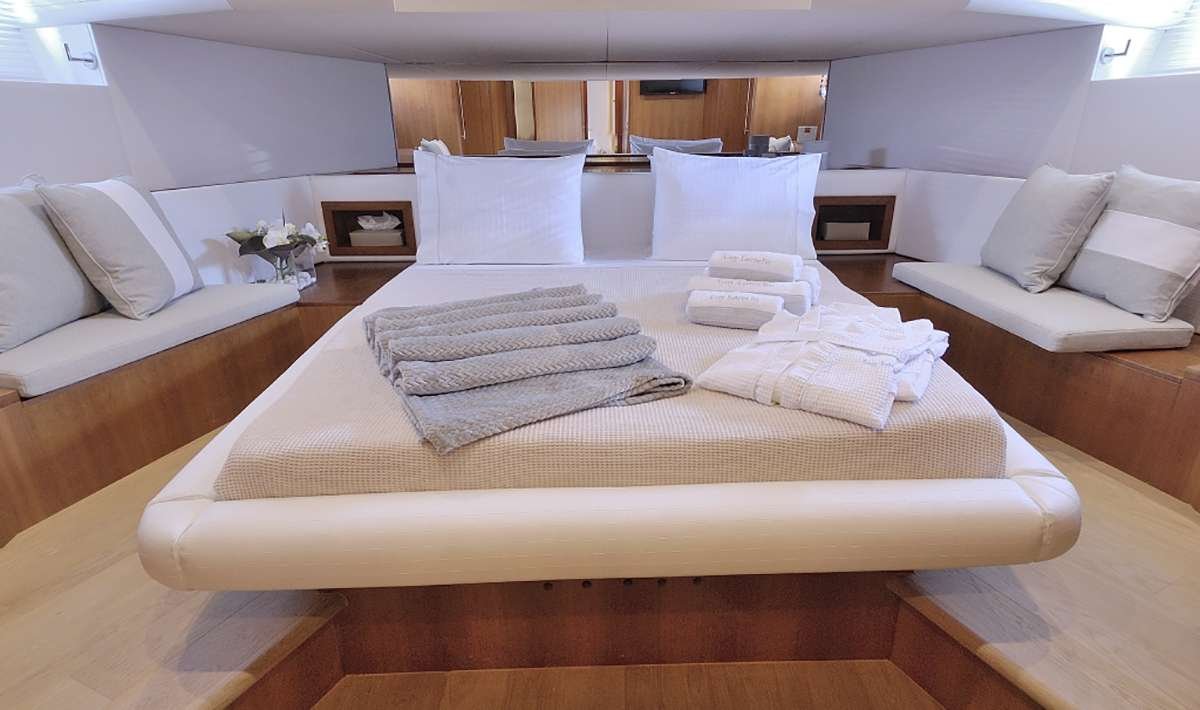 FUNSEA yacht detail photo