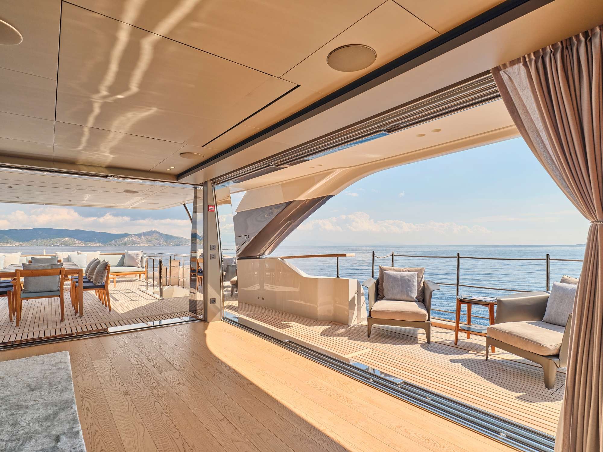 K2 yacht detail photo