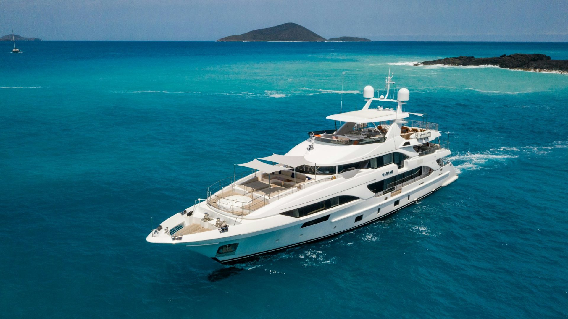 WABASH yacht exterior profile