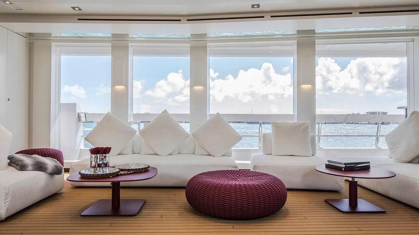 HOME yacht detail photo