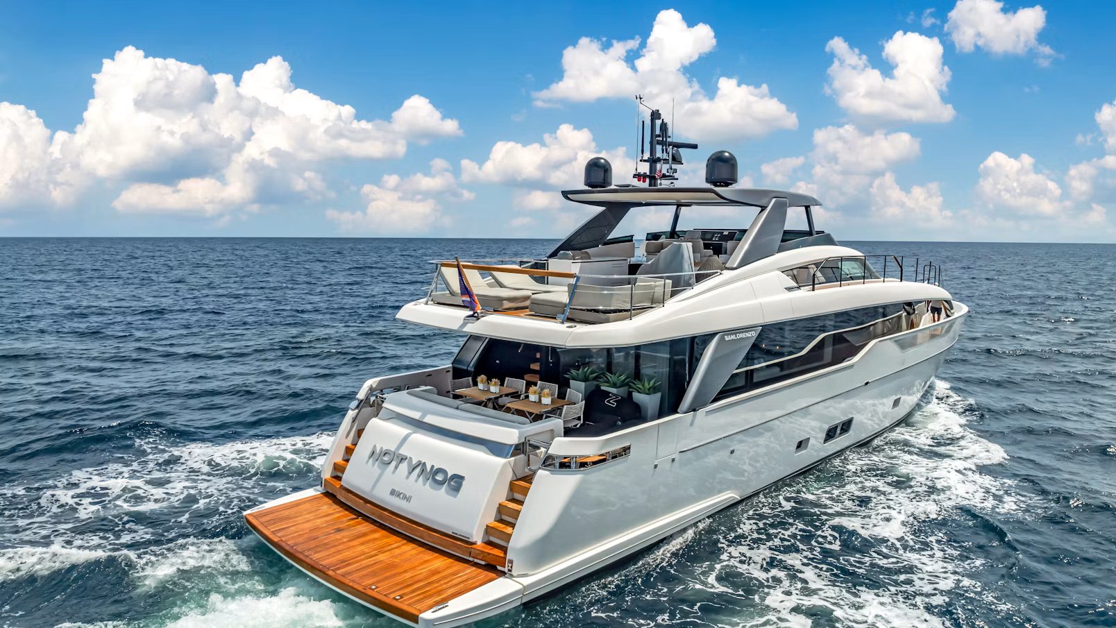 NOTYNOG yacht exterior profile