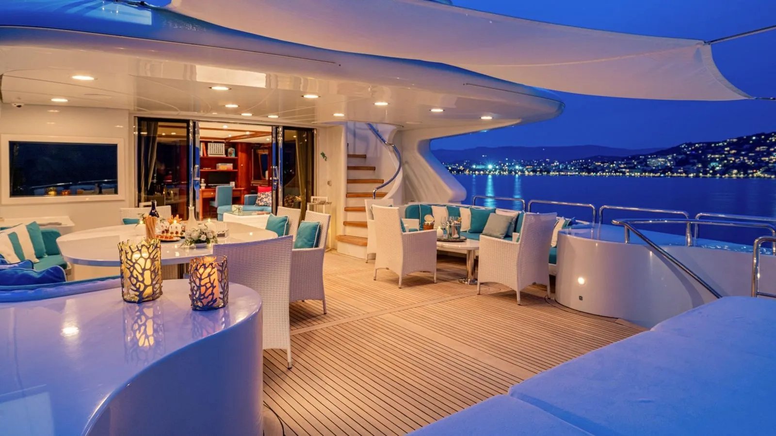 BANG! yacht detail photo
