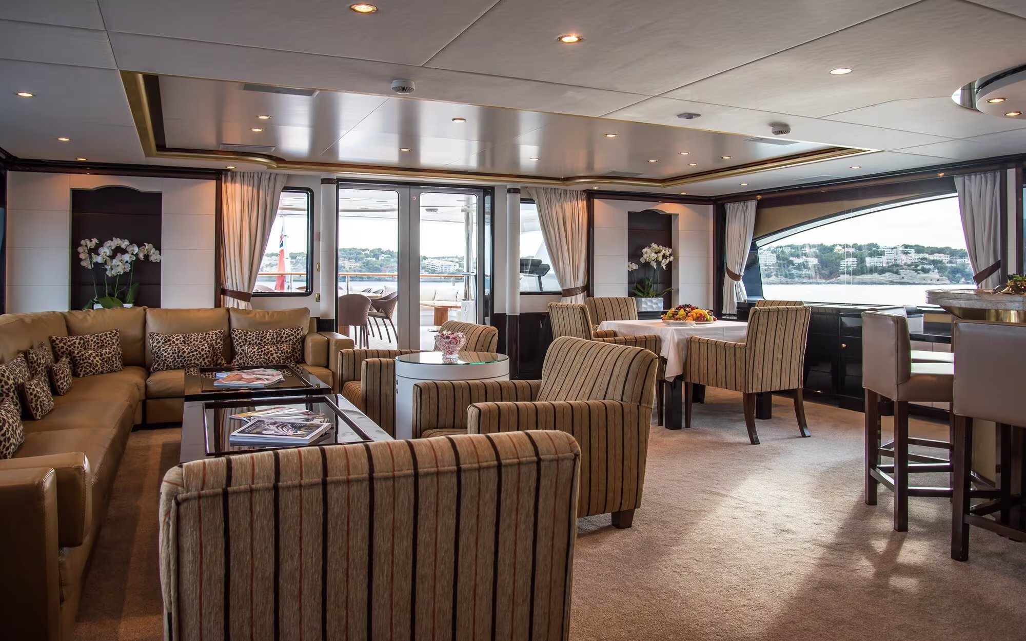 DIANE yacht detail photo