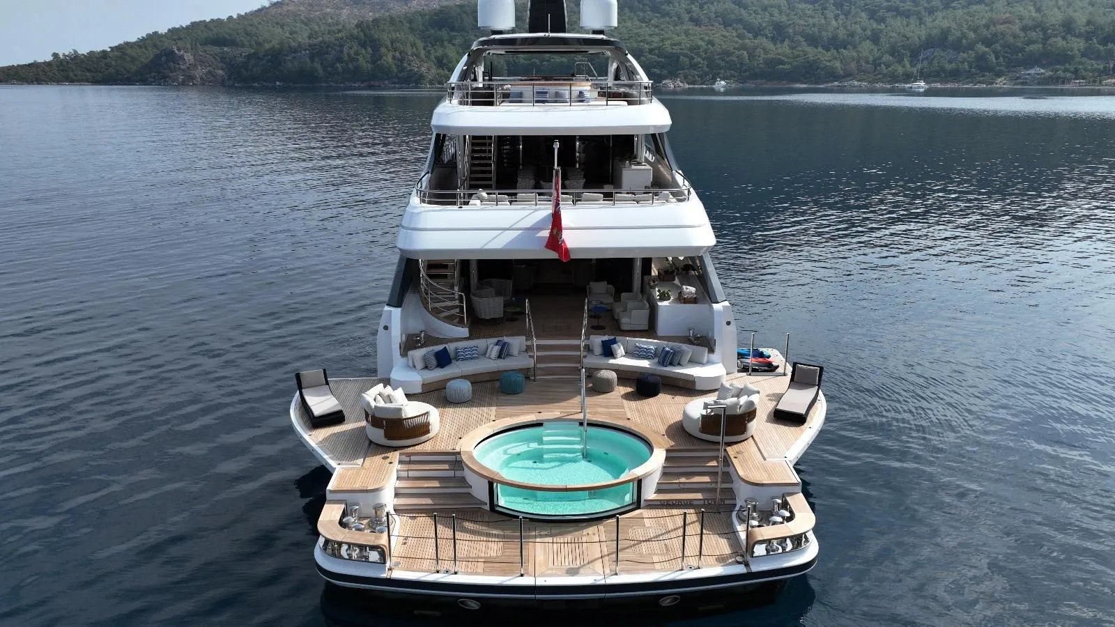 LUMIERE yacht detail photo