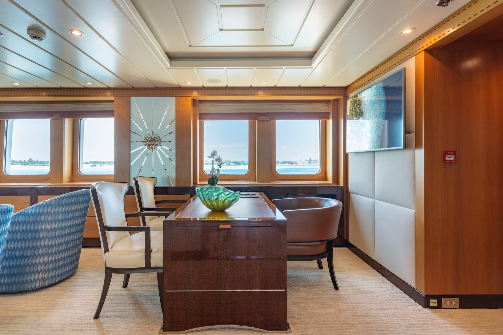 NITA K II yacht detail photo