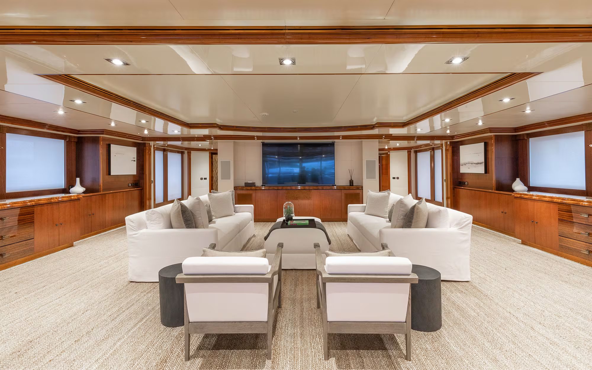 ARBEMA yacht detail photo