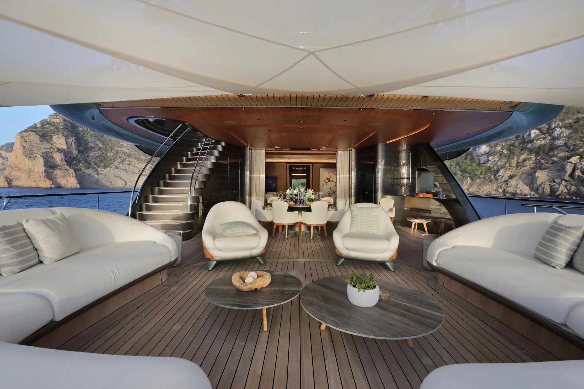 Kenshō yacht detail photo