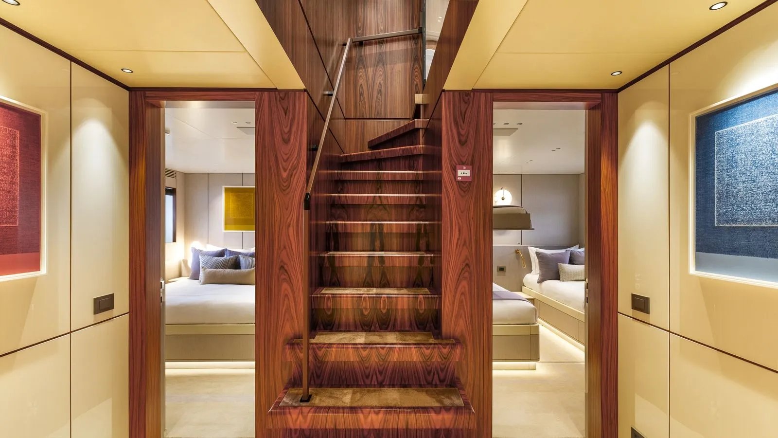 LIV LOVE yacht detail photo