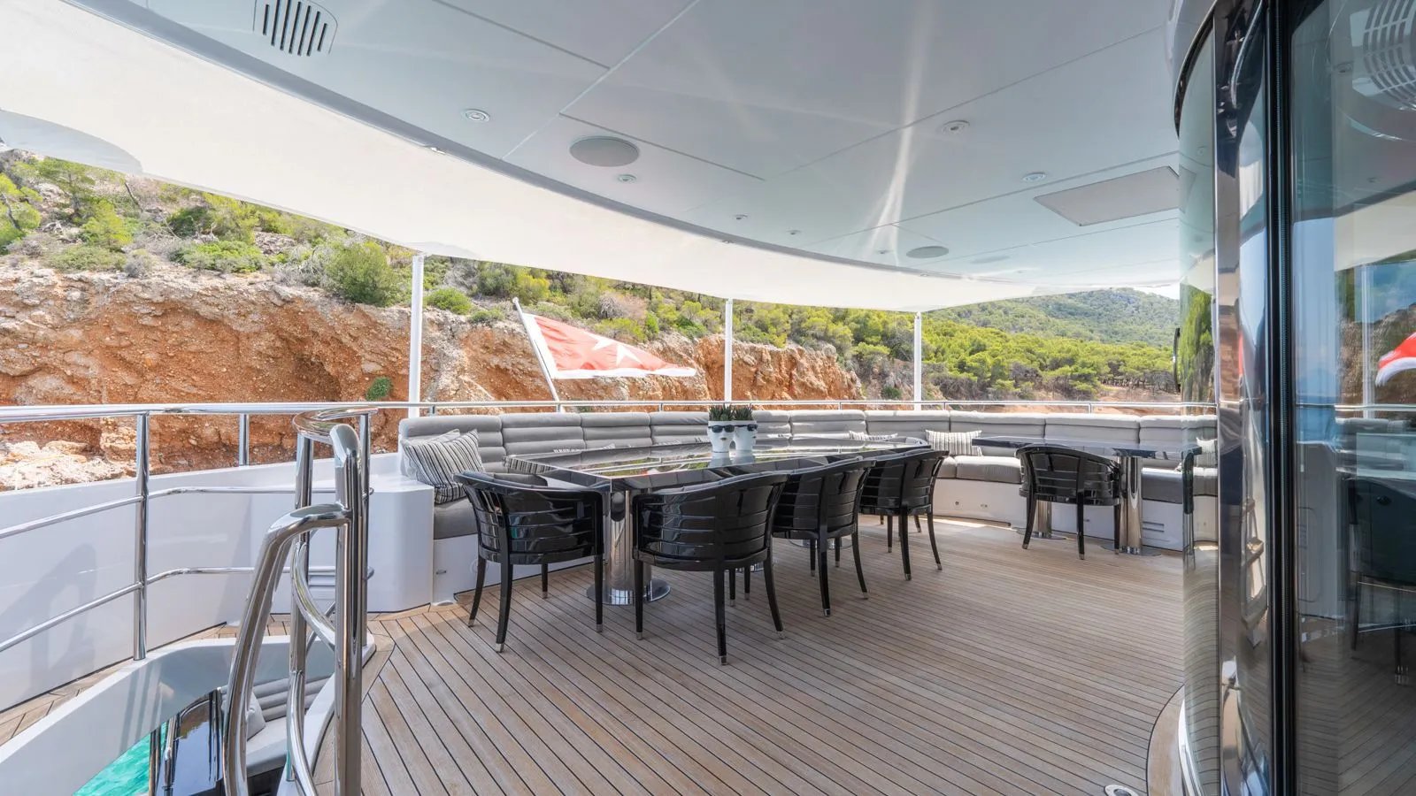 BLISS yacht detail photo