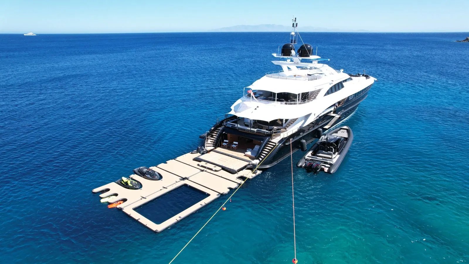 BLISS yacht detail photo
