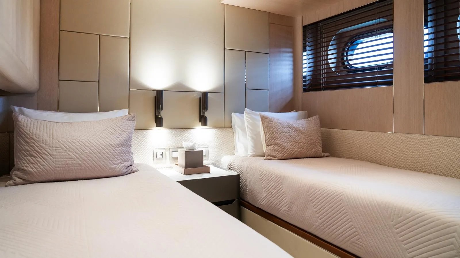 BLISS yacht detail photo