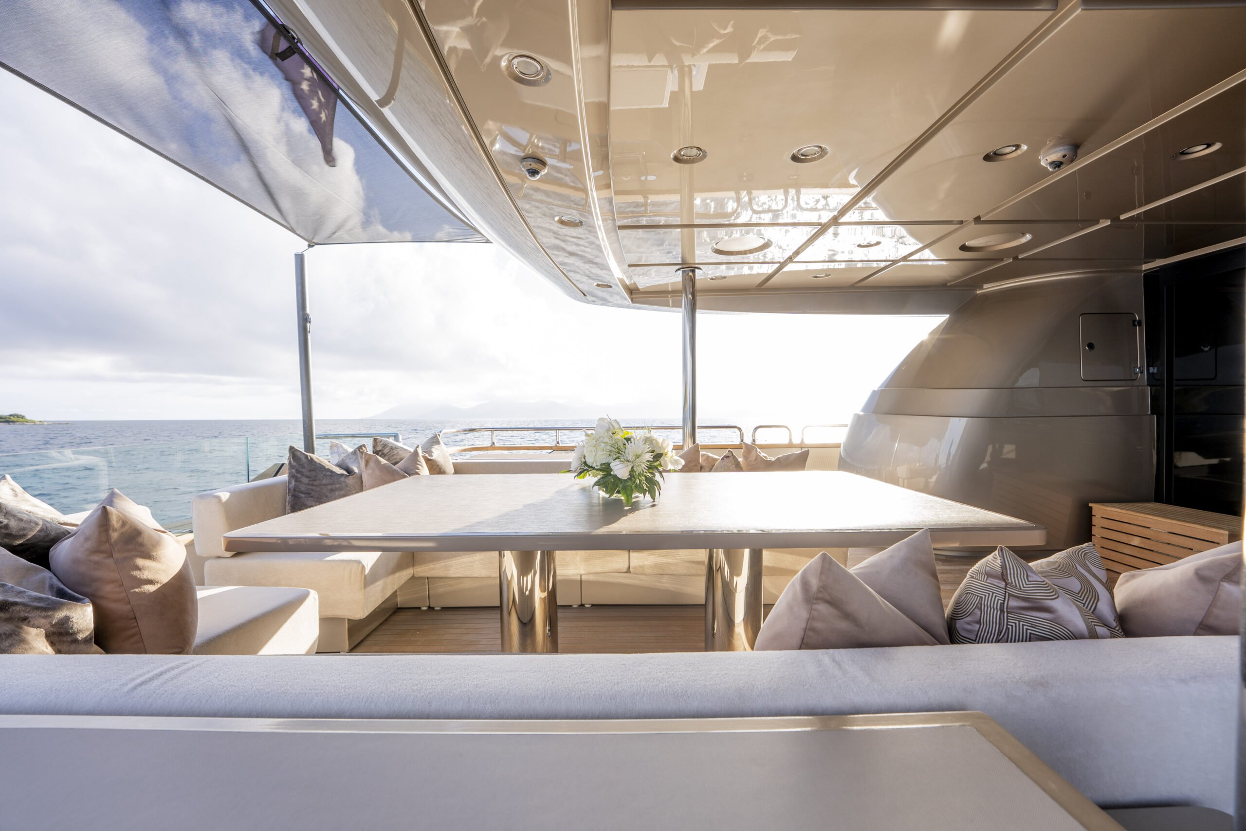 THE PALM yacht detail photo