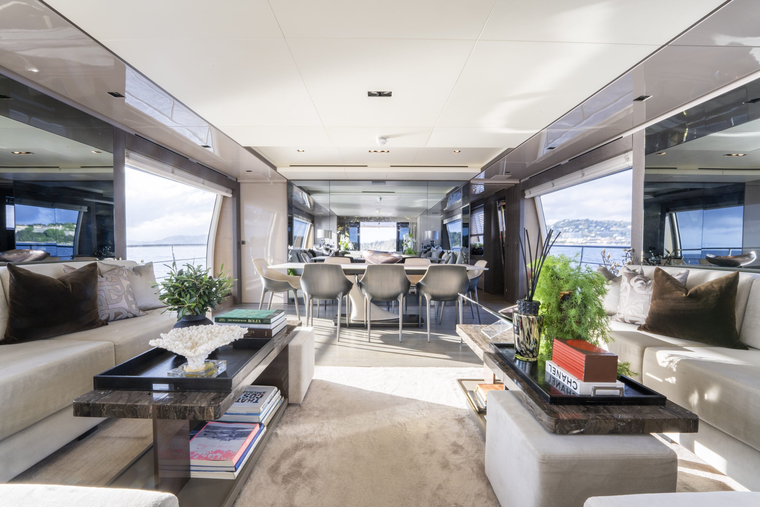 THE PALM yacht detail photo