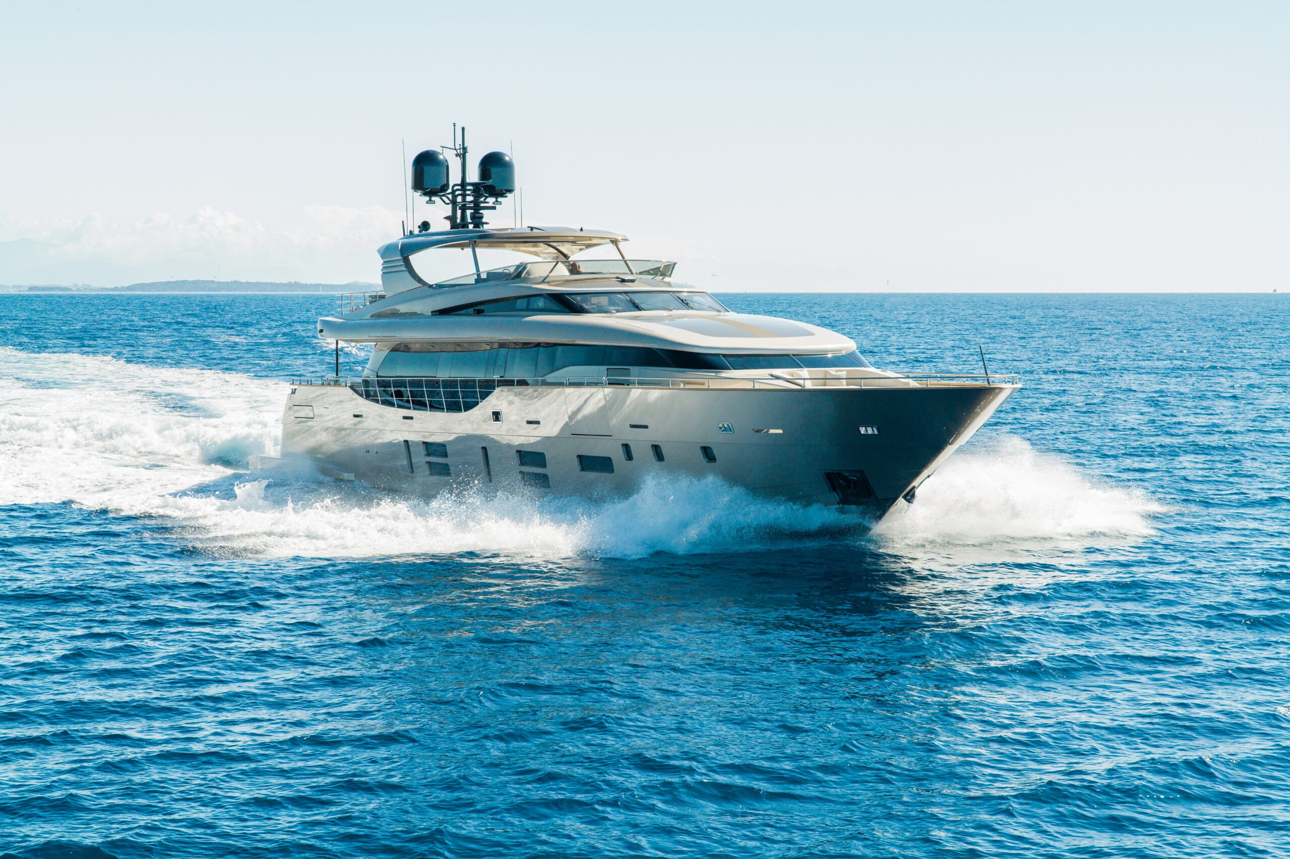 THE PALM yacht detail photo