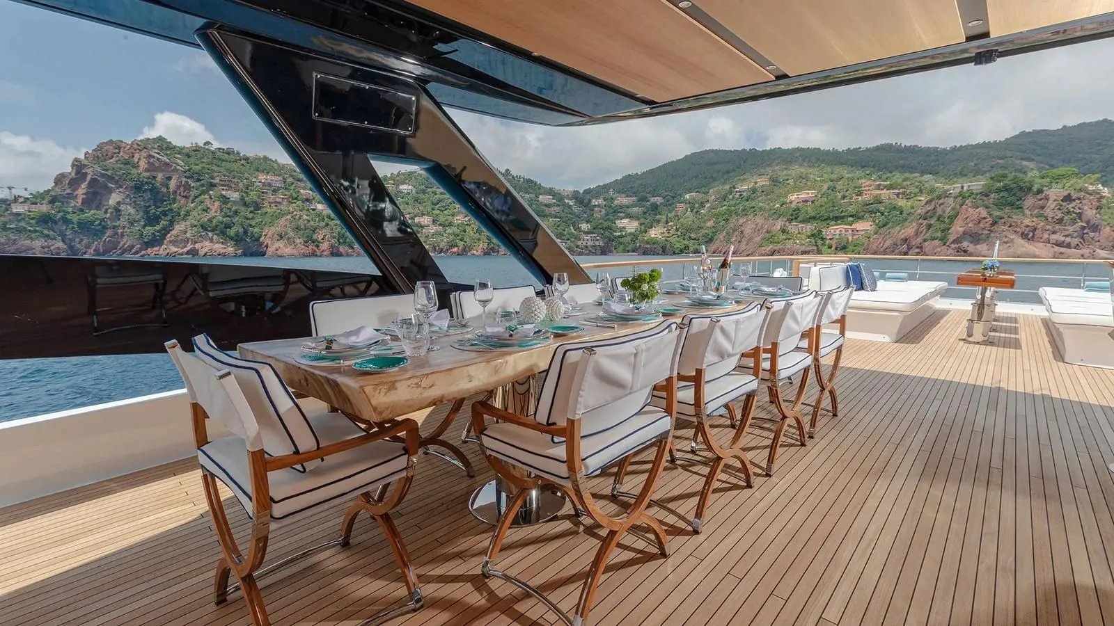 LAFAYETTE yacht detail photo