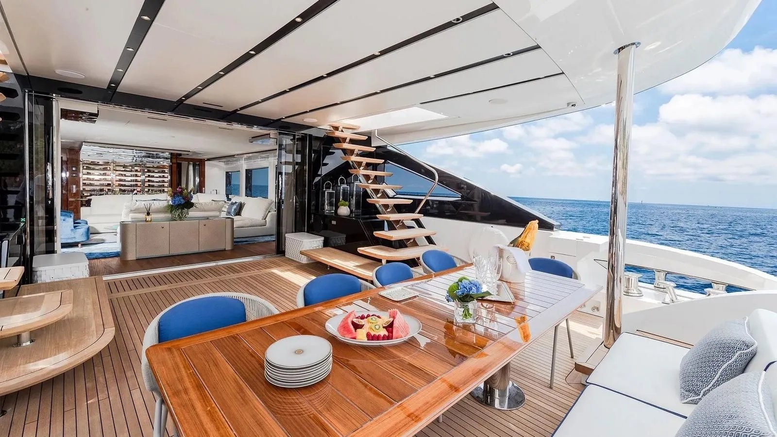 LAFAYETTE yacht detail photo