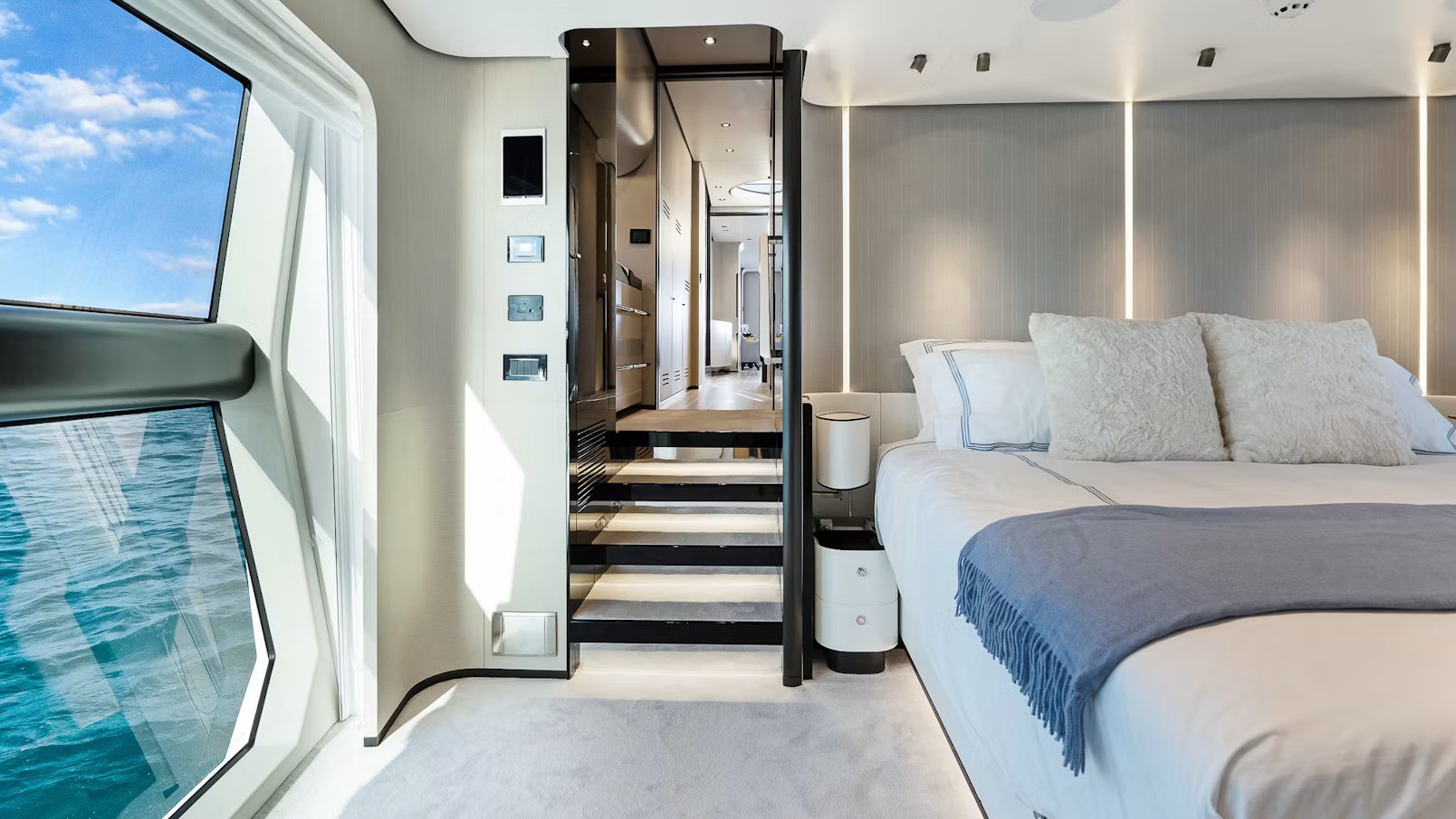 SEA OWL 88 yacht detail photo