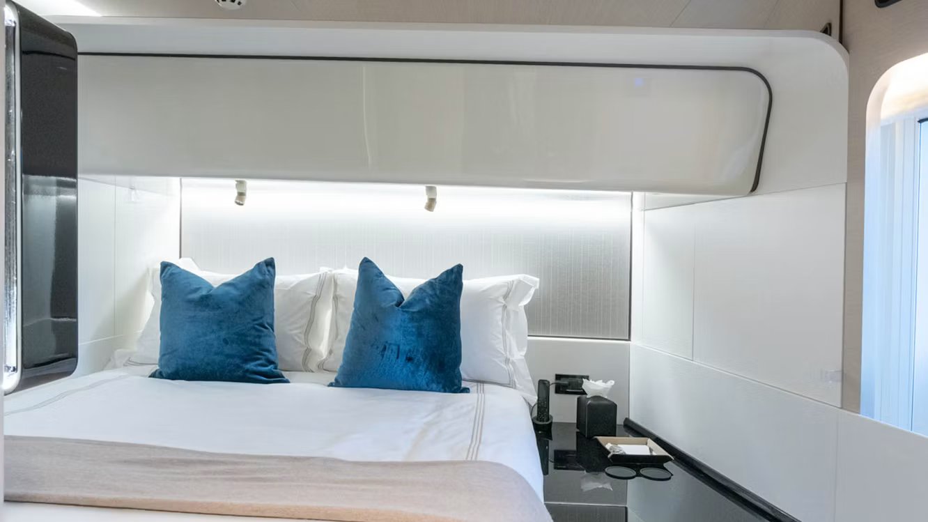 SEA OWL 88 yacht detail photo
