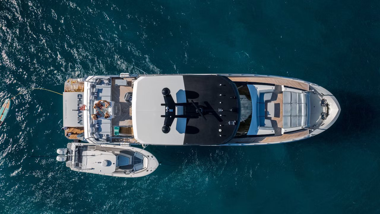 CHILLAXIN yacht detail photo