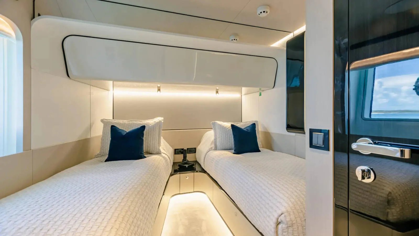 MAREA LA NAUTICA yacht detail photo