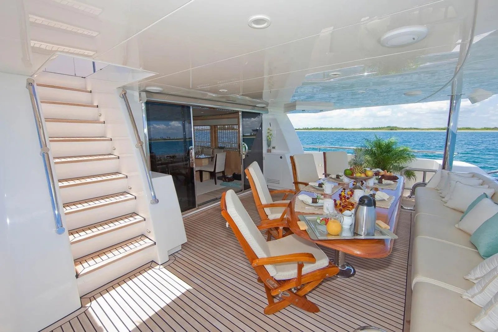 INCEPTION yacht detail photo