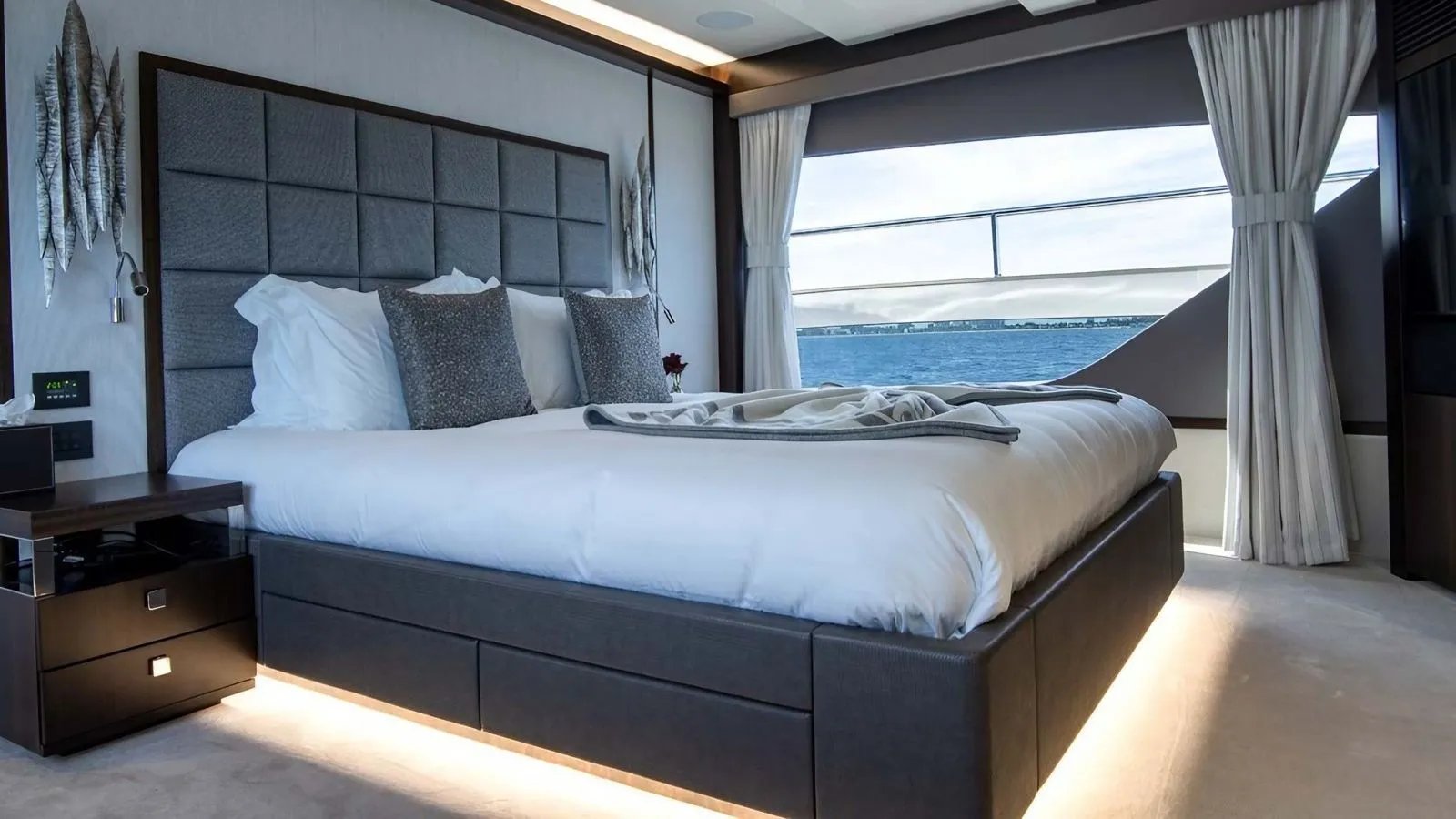 NIGORA yacht detail photo