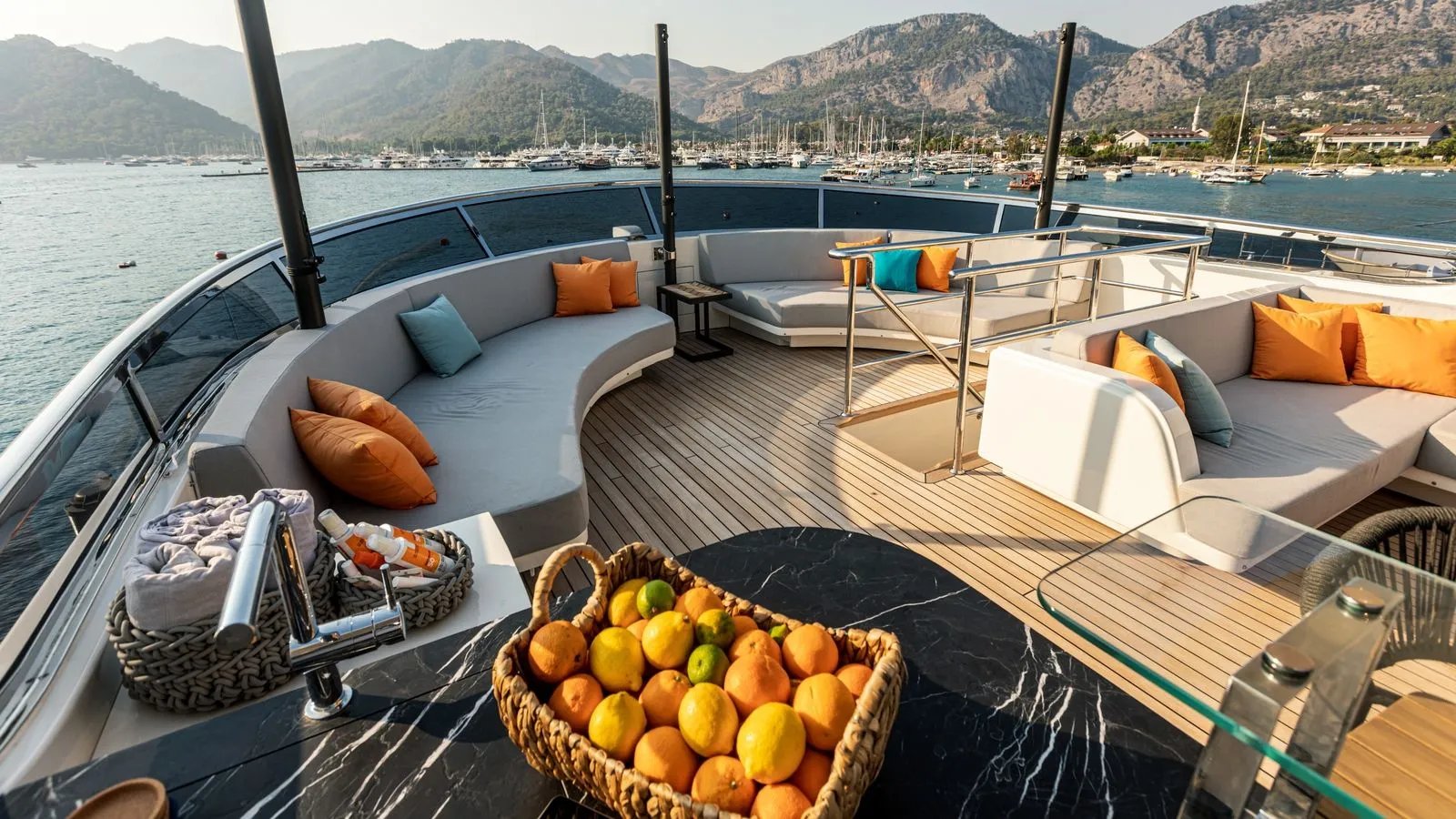 ZEEMAR yacht detail photo