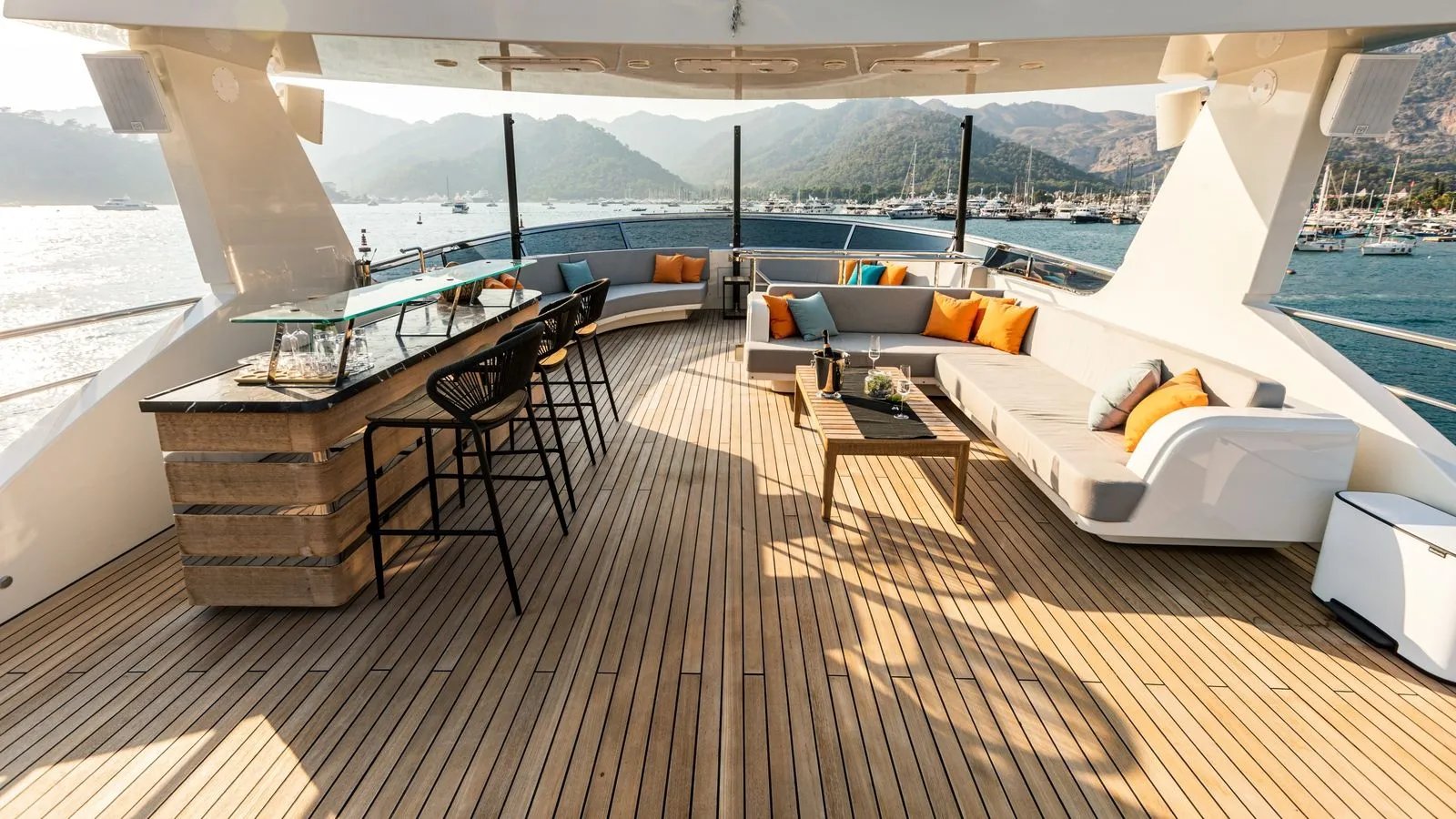 ZEEMAR yacht detail photo